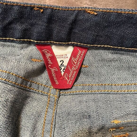 Lucky Brand 2/26 Lola Boot Cut Dark Wash Embroidered Back Pockets Jeans - Picture 15 of 17